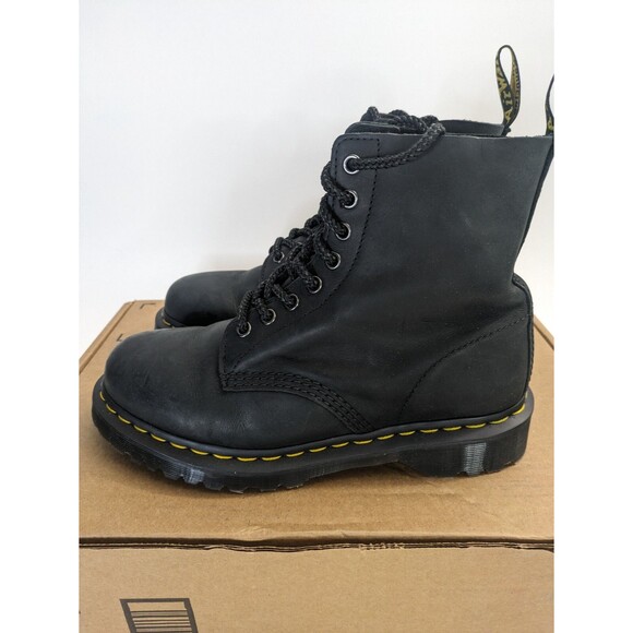 Dr. Martens 1460 Originals 8-Eye, Unisex, Black, Soft Toe, Slip Resistant, 7W/8M main image 3